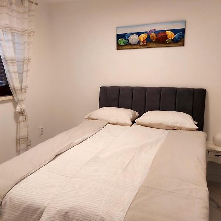Apartman S Dvije Spavace Sobe Poreč Eksteriør billede