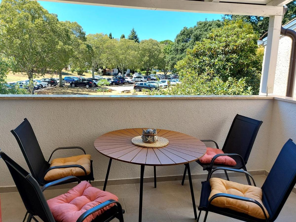 Apartman S Dvije Spavace Sobe Poreč Eksteriør billede